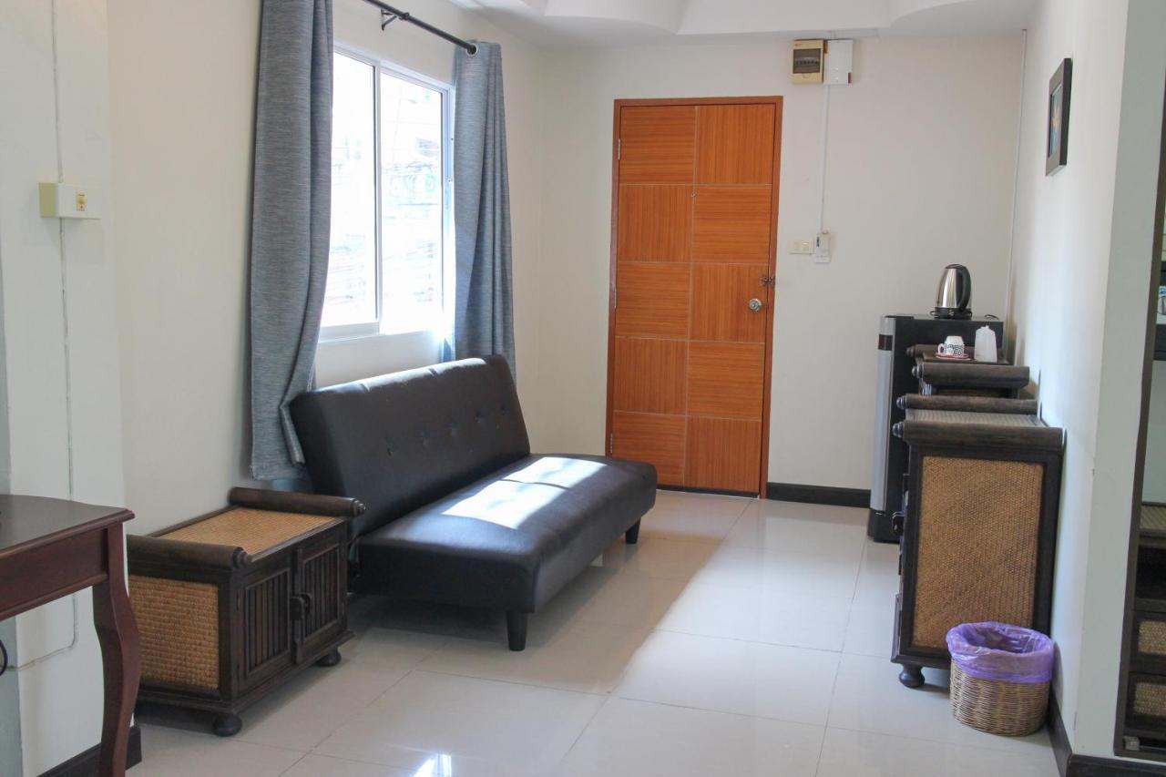 Spa Guest House Jomtien Beach Exterior foto