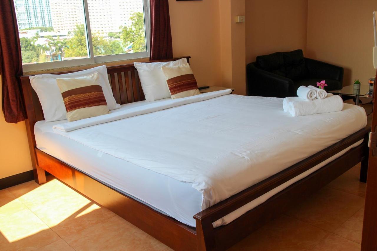 Spa Guest House Jomtien Beach Exterior foto