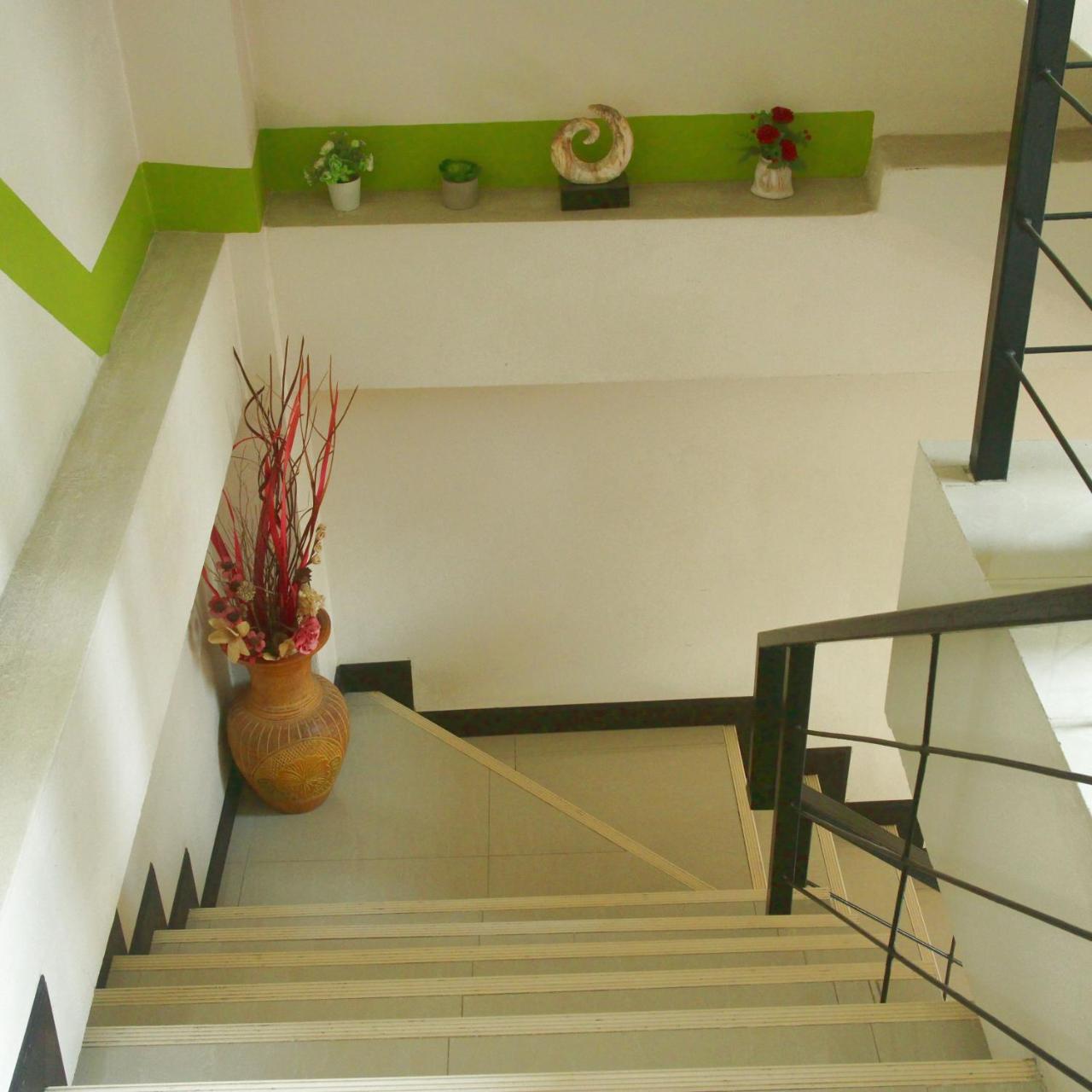 Spa Guest House Jomtien Beach Exterior foto