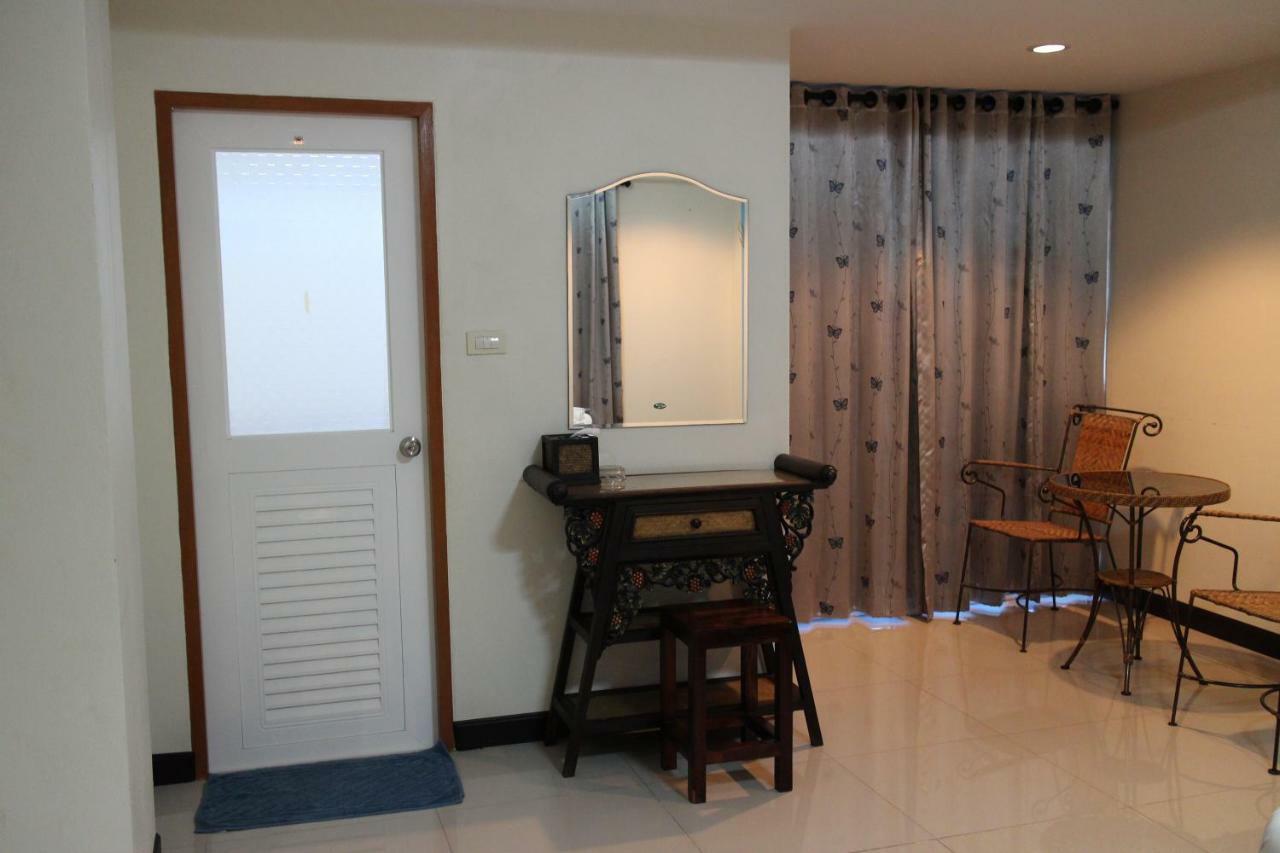 Spa Guest House Jomtien Beach Exterior foto
