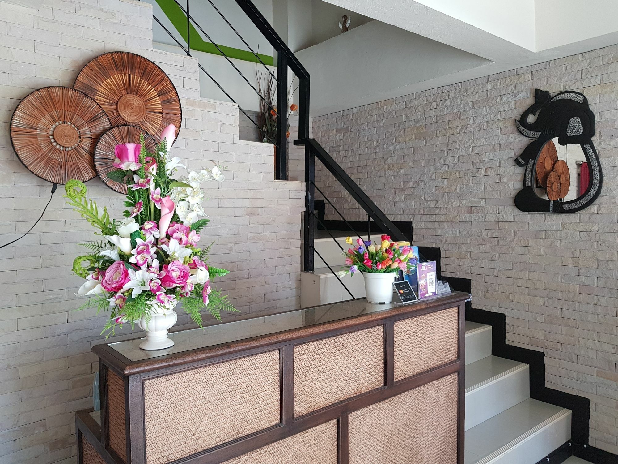 Spa Guest House Jomtien Beach Exterior foto