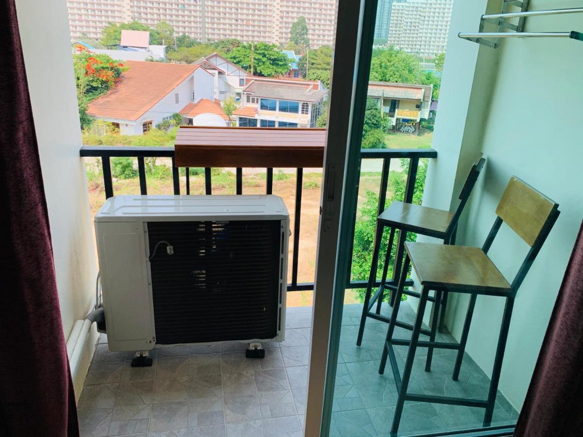 Spa Guest House Jomtien Beach Exterior foto